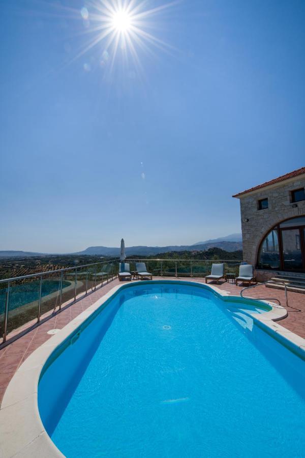 Villa Kourouni Stalós Exterior foto